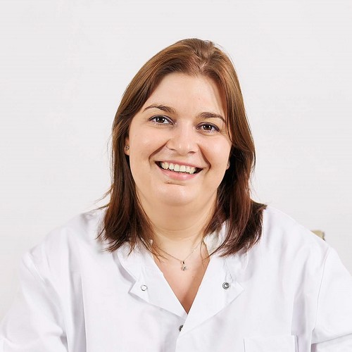 Dr. Roxana Soare